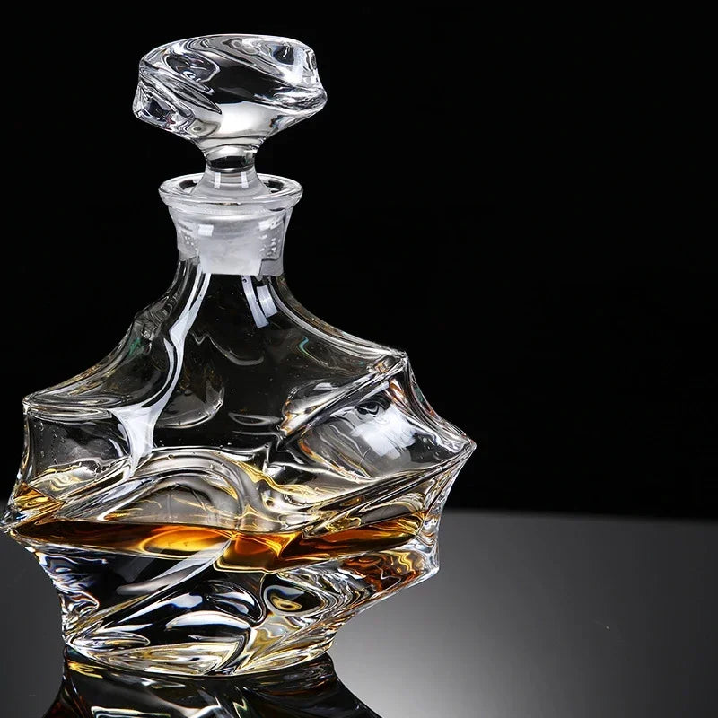 Bending Crystal Whisky Decanter | Lead-Free Glass | 800ml